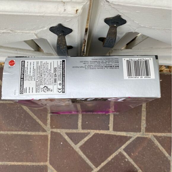 Barbie 35th Anniversary Doll/Package(Brunette) 1959 Reproduction Special Edition - Picture 7 of 7